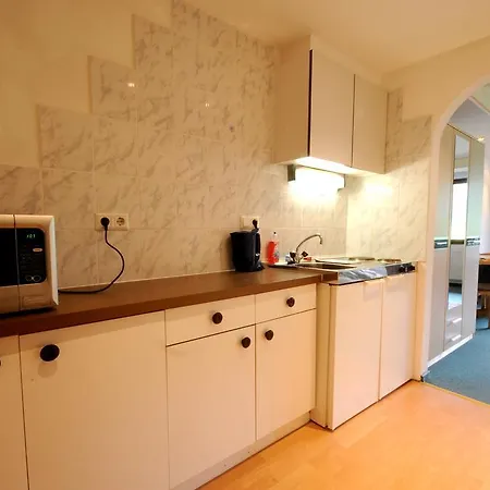 Auhof ニーデラウ